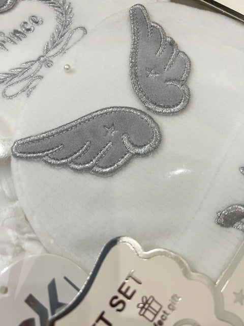 “Elegant Kids 9-Piece Baby Gift Set – ‘Prince’(Gold & Silver)”