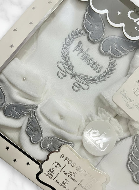 Elegant Kids 9-Piece Baby Gift Set - (Silver & Gold)