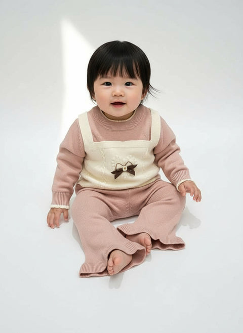 Charming Pink Knit Outfit for Little Princess